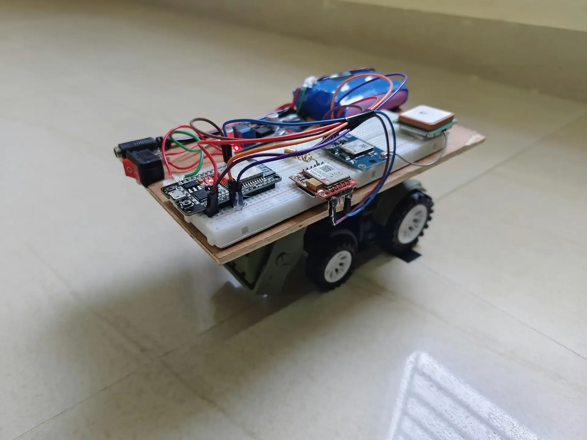 Rasberry pi robot car