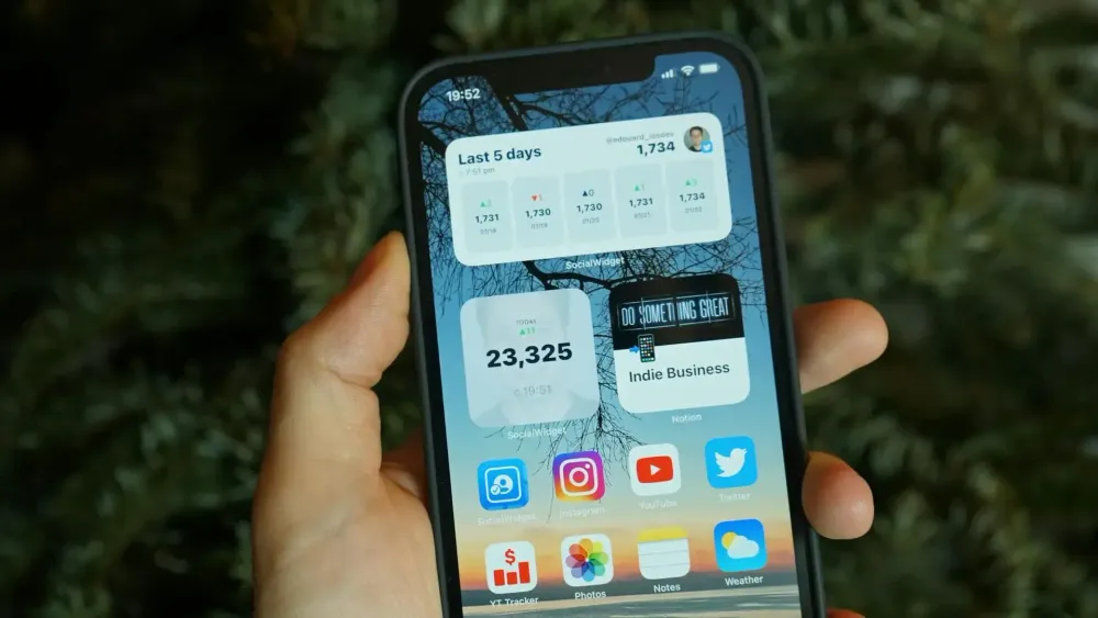 From Weather to Widgets - Favorite iPhone Add-Ons for 2025