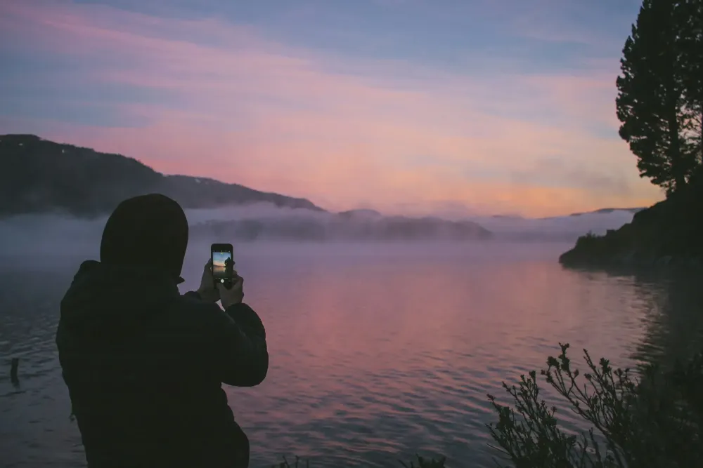 Snapping Your Perfect Shot - Top Phones for Mobile Photography in 2024