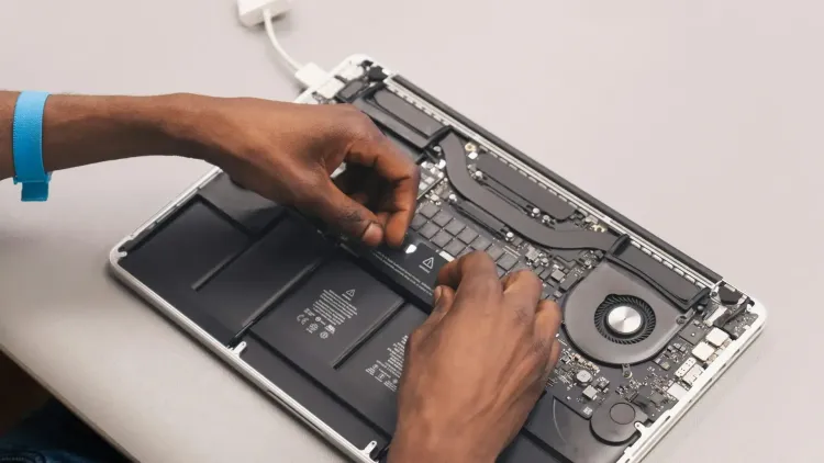What to Do Before Sending Your Laptop in for Repair: A Comprehensive Guide to Protecting Your Data